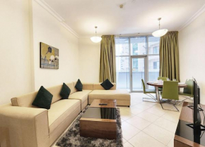 RH- Modern Urban Oasis, Spacious 02RB near mall of Emirates
